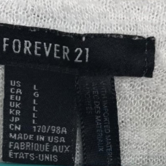 Forever 21 Top with a tiger, it is totally  adorable - Picture 5 of 5